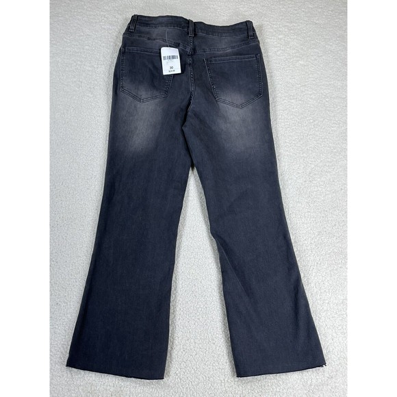 NWT Forever 21 Women’s Size 30 Gray High Rise Flare Legs Buttons Fly Denim Jeans - Picture 3 of 8